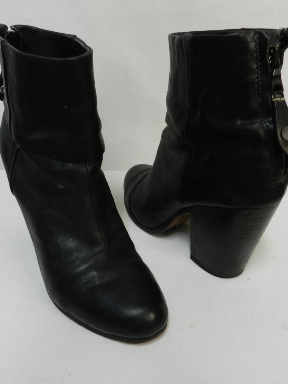 Rag & Bone Size 39.5 US 9.5 Newbury ankle zip boots booties heeled black Women